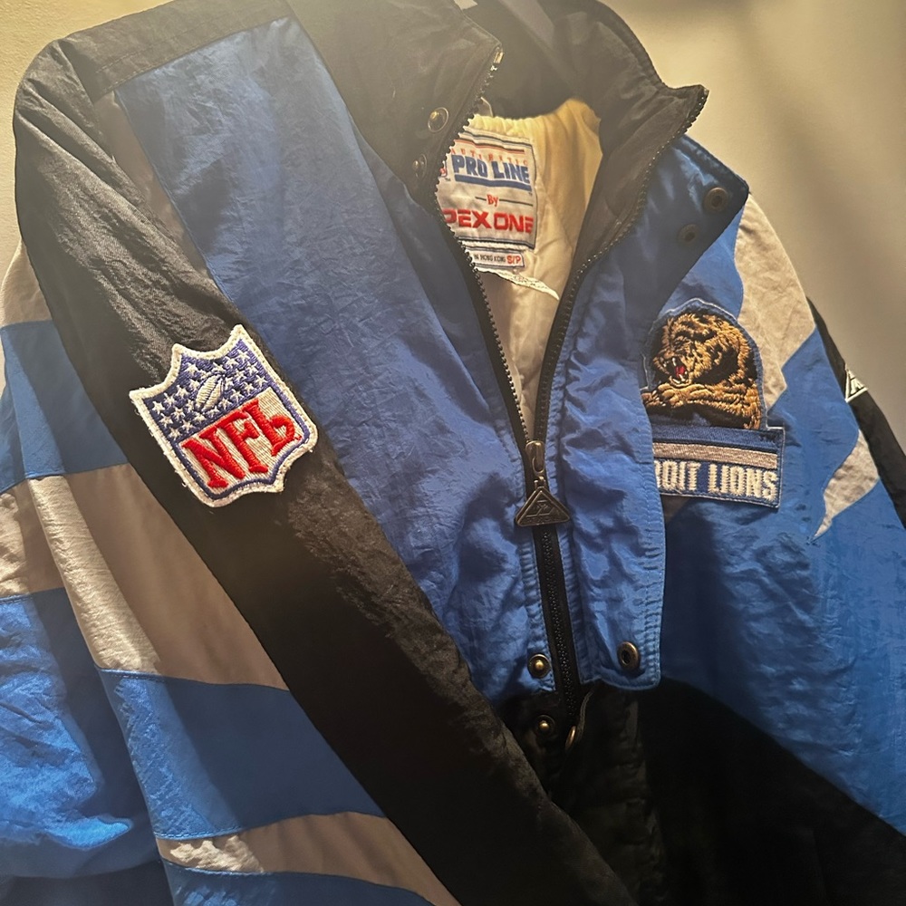 Detroit Lions vintage 90s APEX ONE Proline winter coat